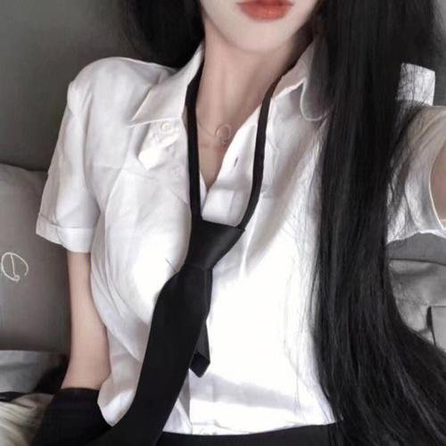 艳阳假期